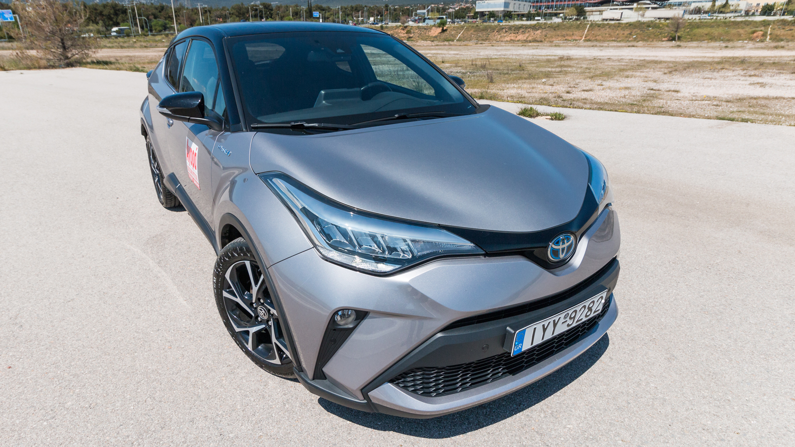 Toyota C-HR 1.8 Hybrid: Κατανάλωση-πάτωμα, απολαυστικό οδηγικά